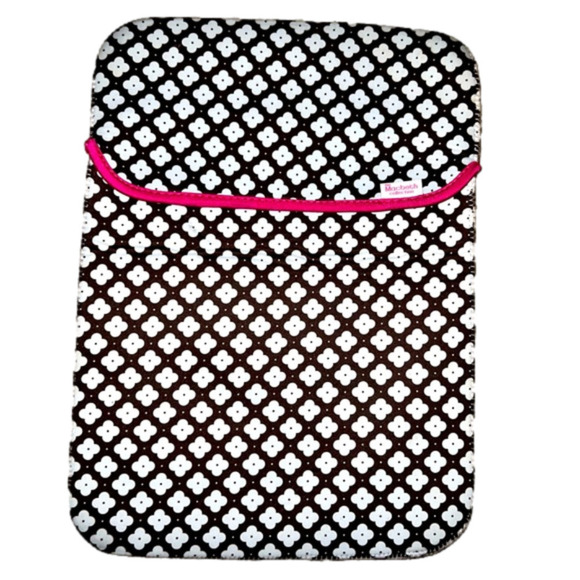 THE Macbeth Collection Reversible Print
 Neoprene Laptop case. Floral 1960s - Picture 1 of 5